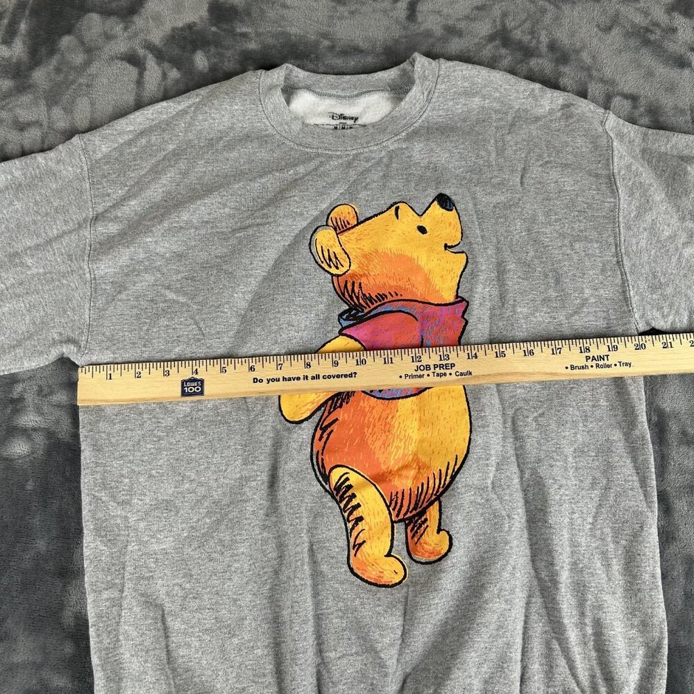 Disney Winnie The Pooh Sweater Womens Medium Crewneck Gray Honey Pots Sleeve - Picture 3 of 6